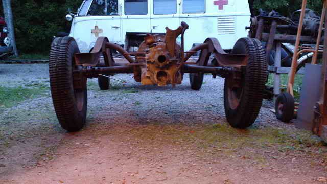 http://i1112.photobucket.com/albums/k486/Barndoor51/50an/20100719236.jpg