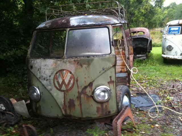 http://i1112.photobucket.com/albums/k486/Barndoor51/50an/IMG_4070.jpg