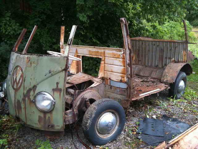 http://i1112.photobucket.com/albums/k486/Barndoor51/50an/IMG_4074.jpg