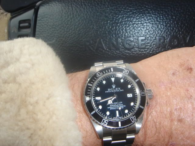 SeaDwellerWrist001.jpg