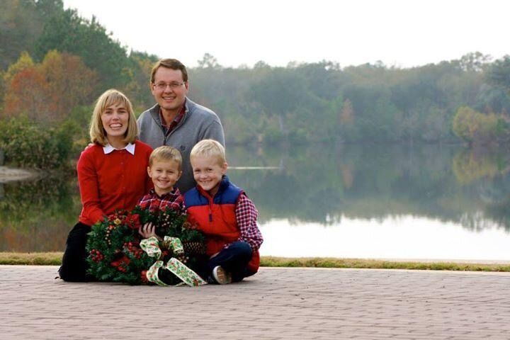 Family Portraits: Tips from the Pros-A simple prop can give a subtle nod to holiday photos