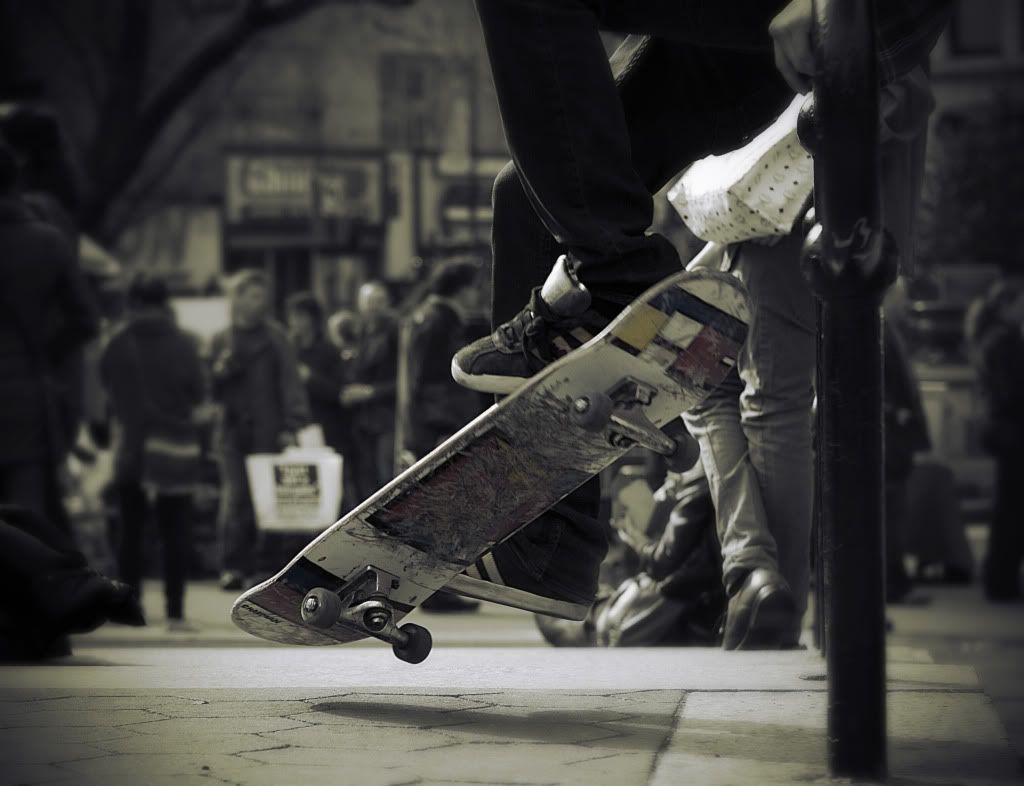 IMAGE: http://i1112.photobucket.com/albums/k489/dryan306/union%20square/unionsq2.jpg