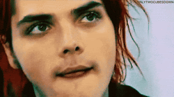 tumblr_lopa5wHyvn1qiq3bvo5_250.gif